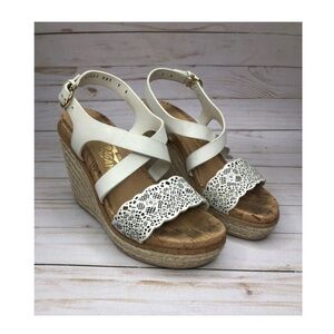 Salvatore Ferragamo White Leather Scalloped Wedge Espadrilles Sz 6